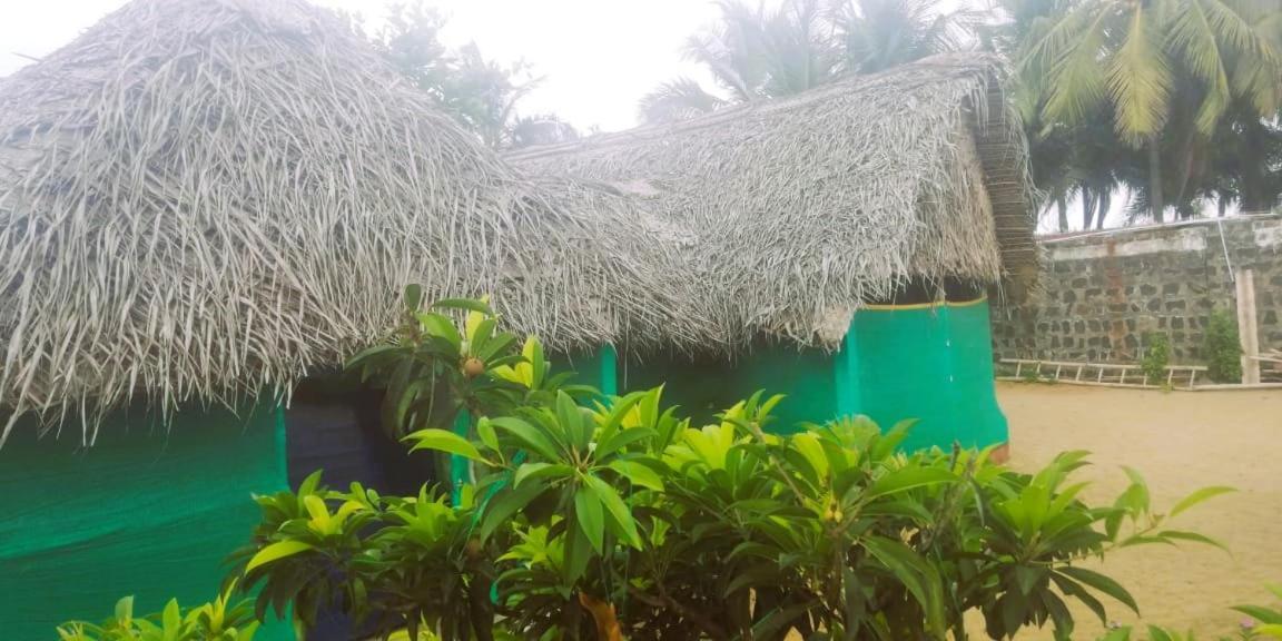 Chan Beach Resort Bahur Eksteriør bilde